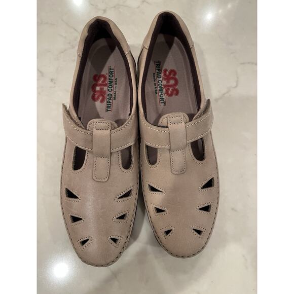 SAS Roamer Slip On Loafer Tripad Comfort Beige Shoes Women Size 7.5W - Picture 1 of 5